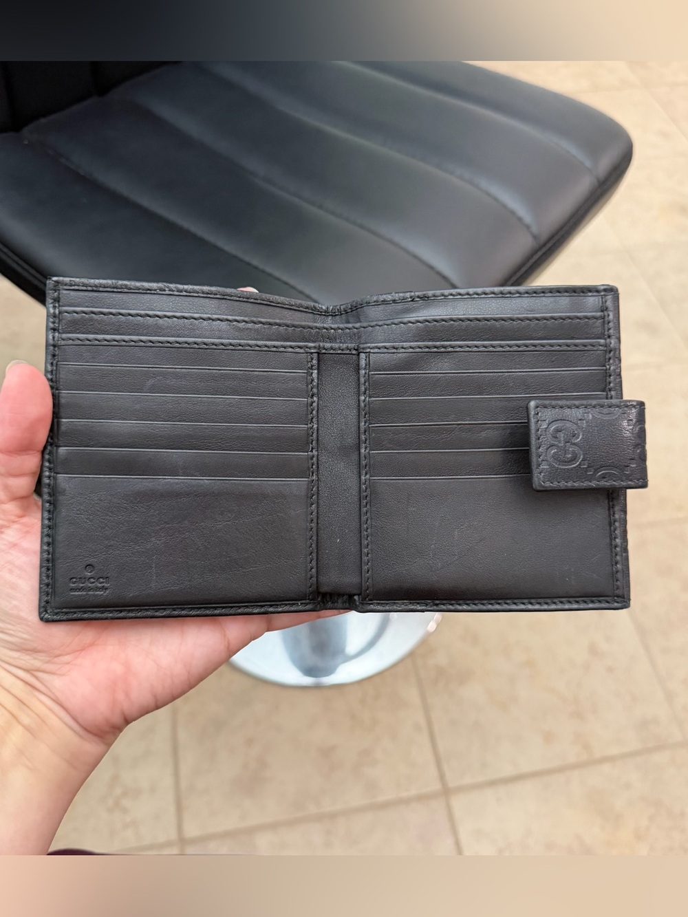 Vintage Gucci | Guccissima Bifold Wallet - Picture 4 of 7